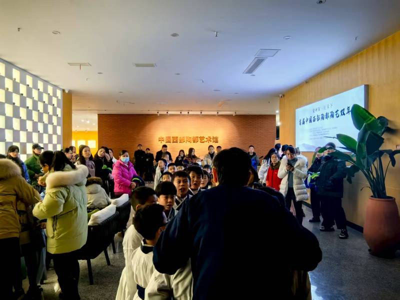 金湾区培训讲座公司如何赋能文旅产业：定制化培训助力产业人才升级